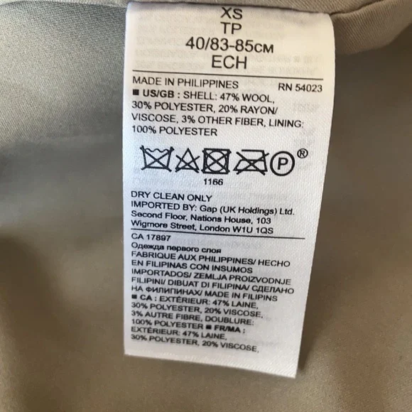 NWT BANANA REPUBLIC Adorable Sleeveless Sparkly Dressy Top Size XS Lined - Picture 6 of 8